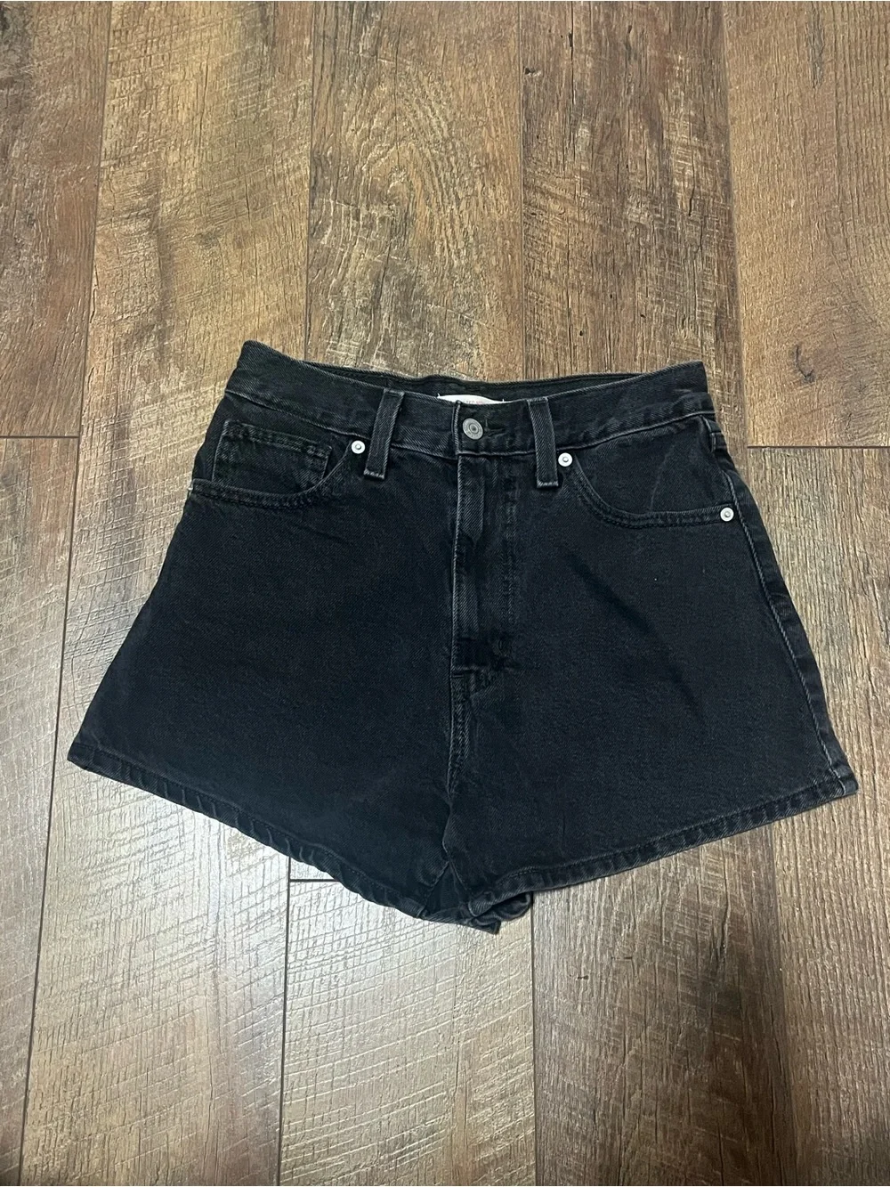 Black Levi’s Denim Shorts